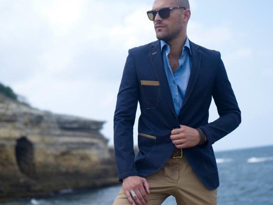 Пиджак с водолазкой: создаем стильный мужской образ