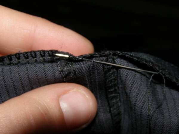 Как подшить брюки вручную