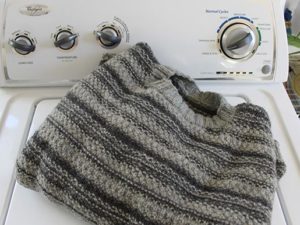 как стирать свитер