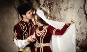 национальный костюм татар для мужчины и женщины