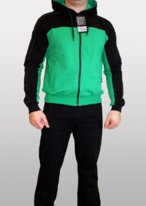 Чёрно-зелёный спортивный мужской костюм