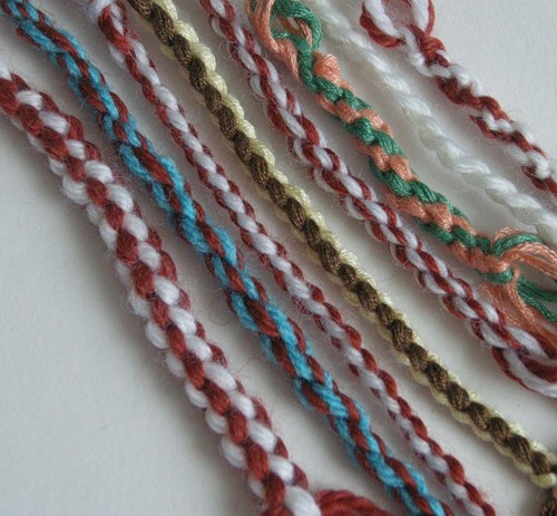 схема плетения фенечек