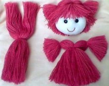 как сделать кукле волосы из пряжи