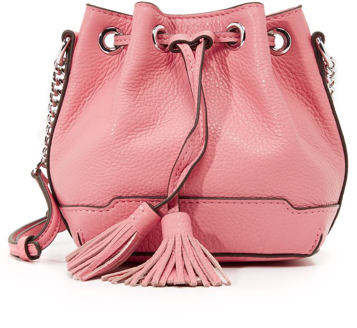 Как носить розовую сумку