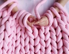 вязание руками из толстой пряжи