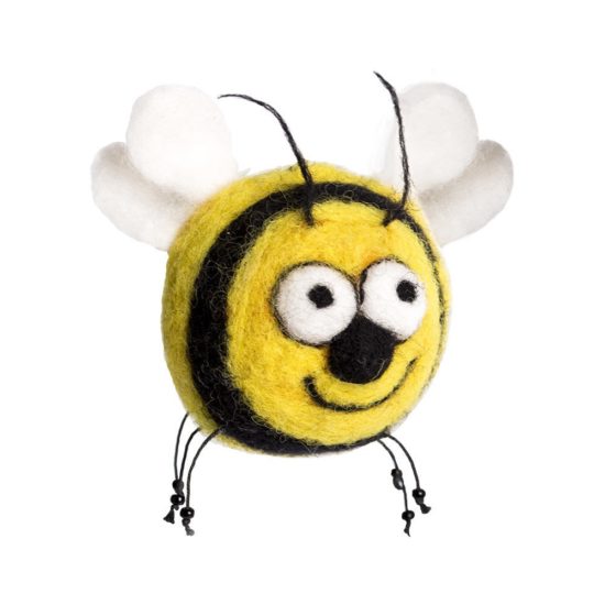 пчела из шерсти