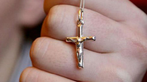 Можно ли носить чужие кресты: подаренные, найденные, умершего человека
