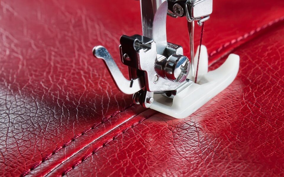 Как научиться шить на швейной машинке: разбираемся в деталях
