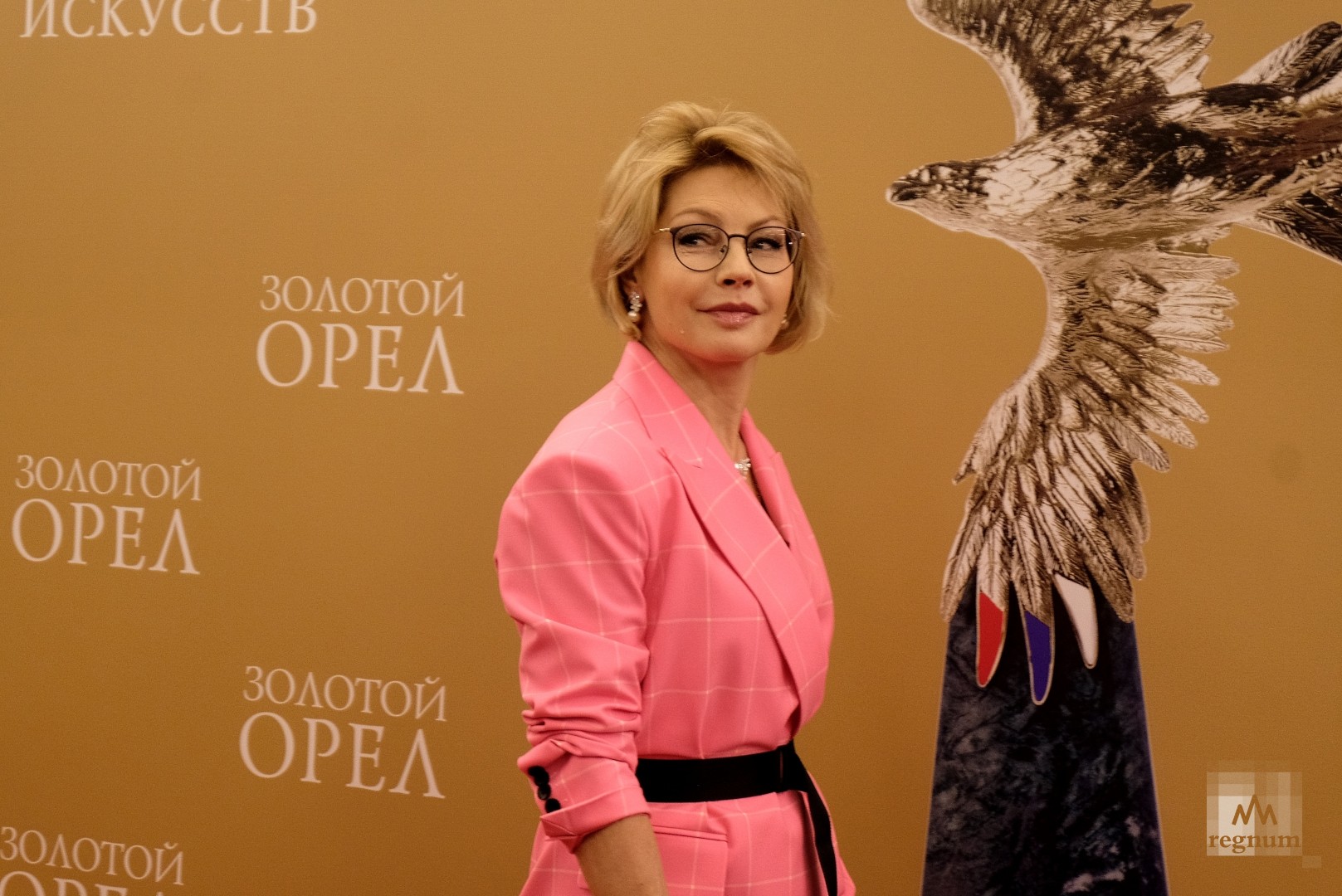 Алёна Бабенко на премии "Золотой орёл - 2021"