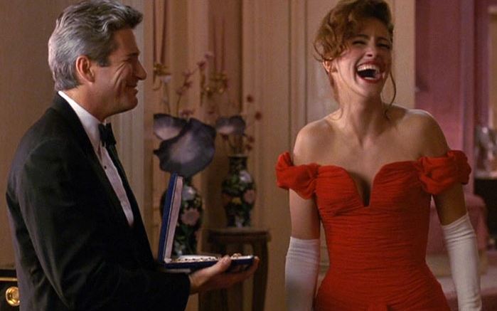 julia_roberts_richard_gere_pretty_woman_necklace_date_laughing