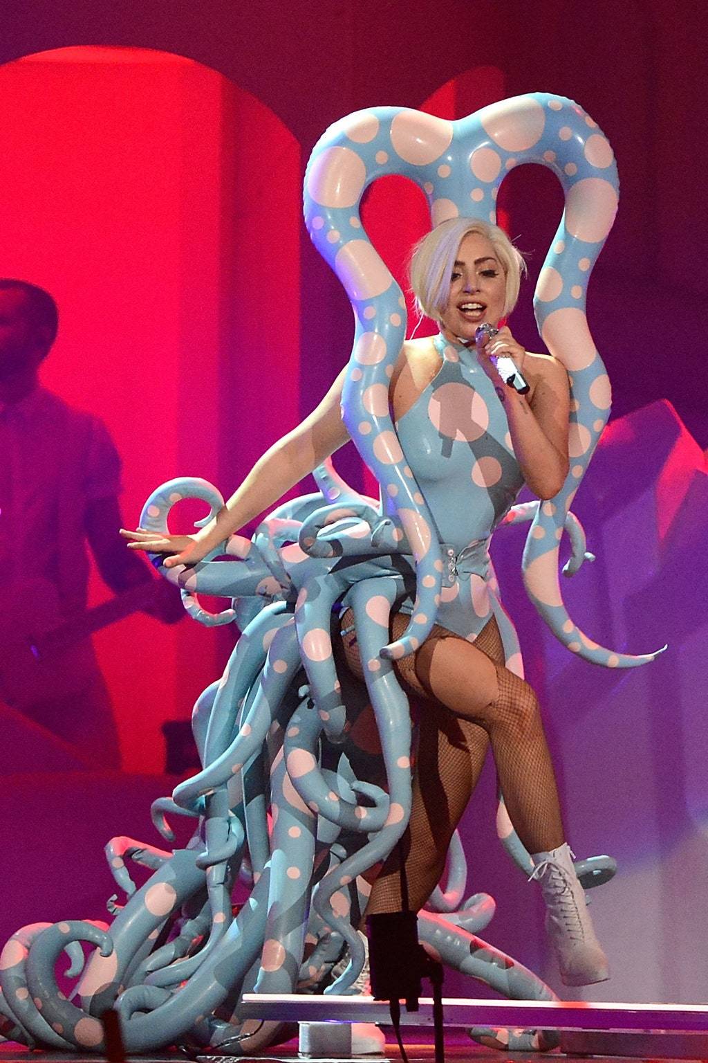 Костюм осьминога Леди Гага