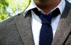 Как связать галстук крючком